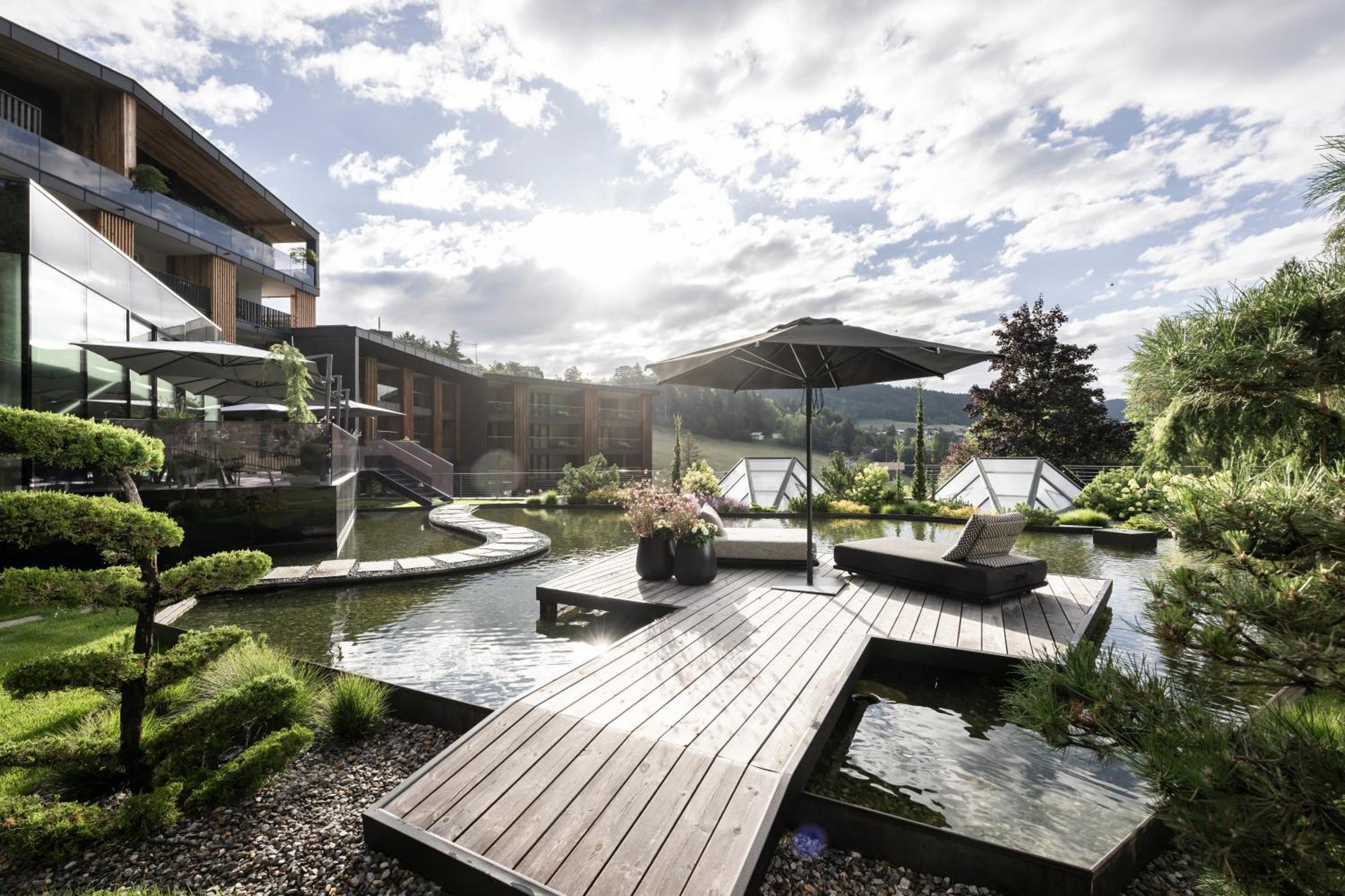 Alpine Spa Resort Viktoria Hafling Exterior photo