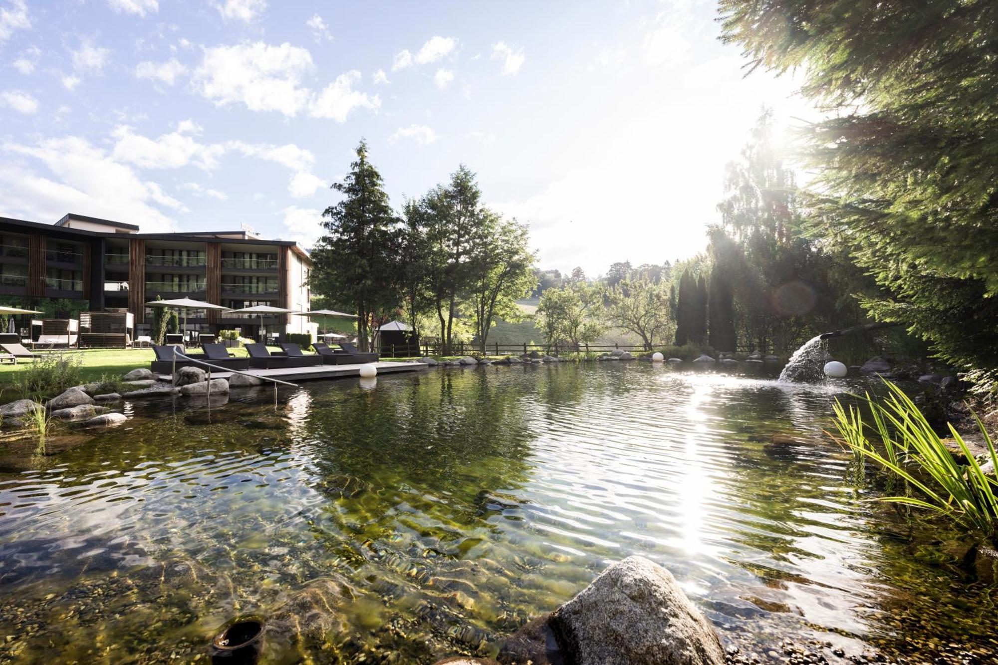 Alpine Spa Resort Viktoria Hafling Exterior photo