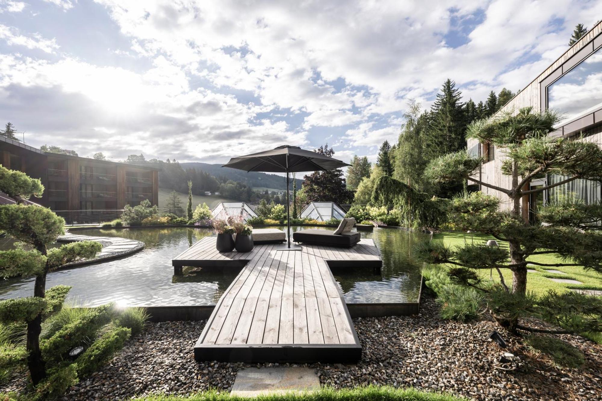 Alpine Spa Resort Viktoria Hafling Exterior photo